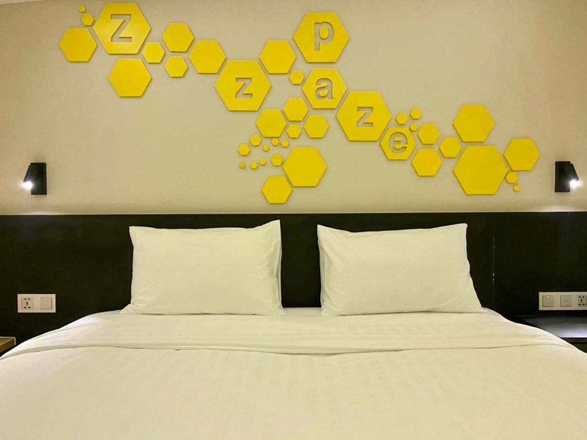Hotel Z Zpaze Бангкок Экстерьер фото