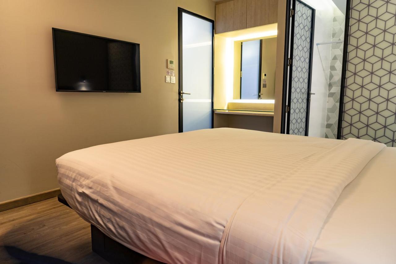 Hotel Z Zpaze Бангкок Экстерьер фото