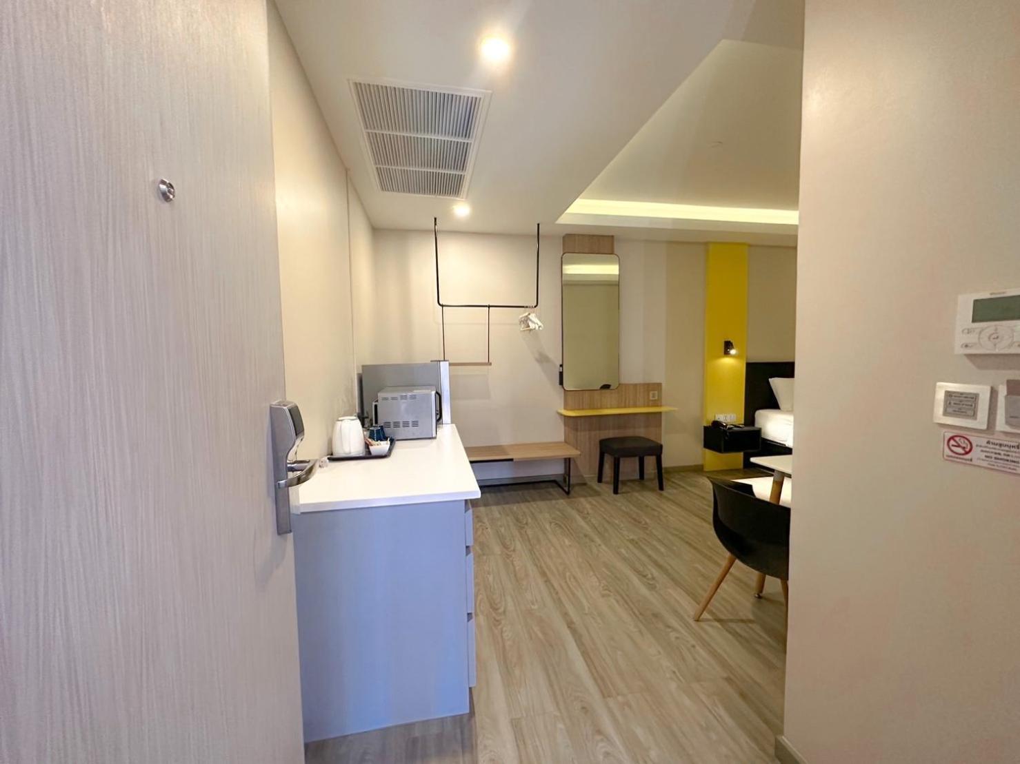 Hotel Z Zpaze Бангкок Экстерьер фото